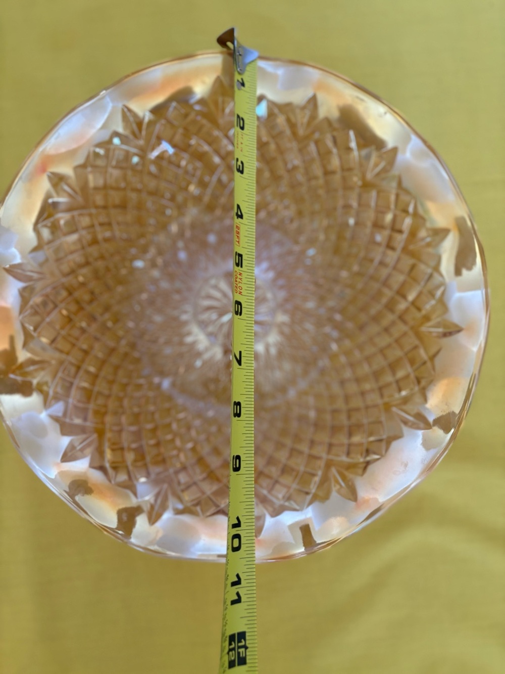 Carnival glass  :Pressed Glass Decorative Bowl - Pink/Peach